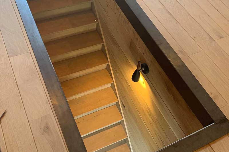 éclairages intérieurs dans un escalier